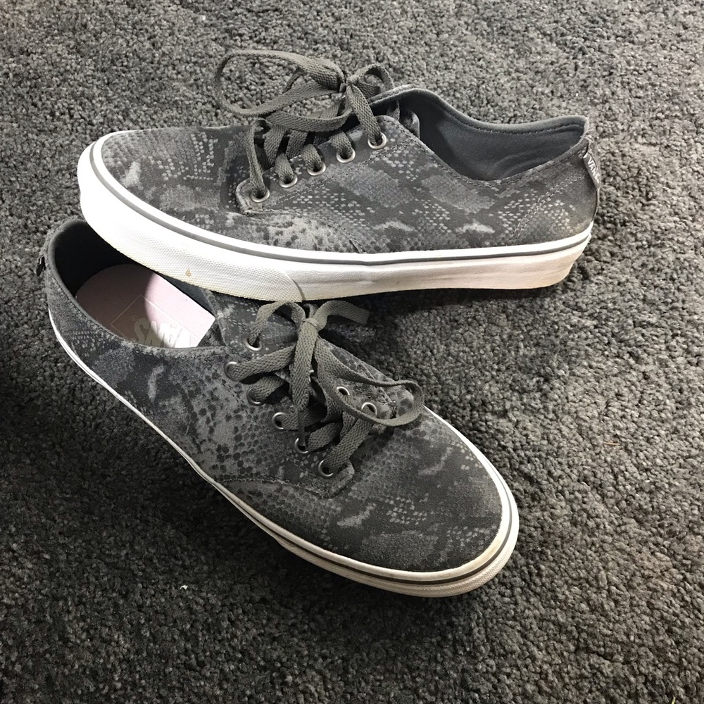 Snakeskins Print Vans
